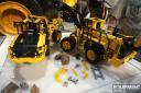 lego-technic-volvo-l350f-and-a25f4.jpg