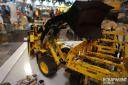 lego-technic-volvo-l350f-and-a25f6.jpg