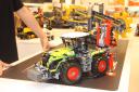 lego-42054-claas_trac-img05.jpg