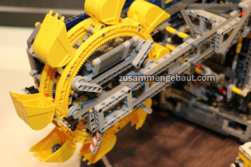 lego-technic-bucket-wheel-excavator-5.jpg
