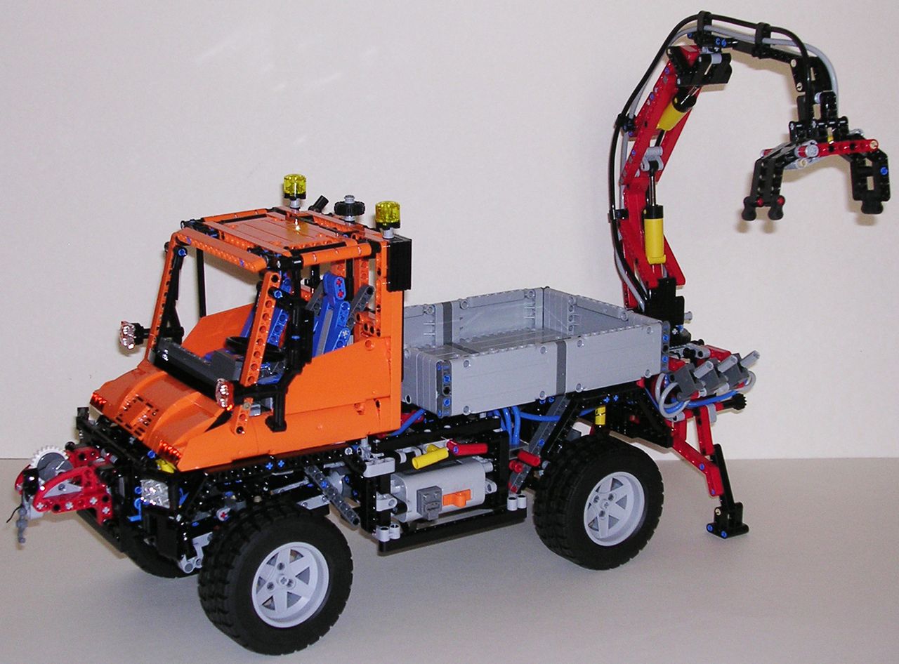 8110-01.jpg