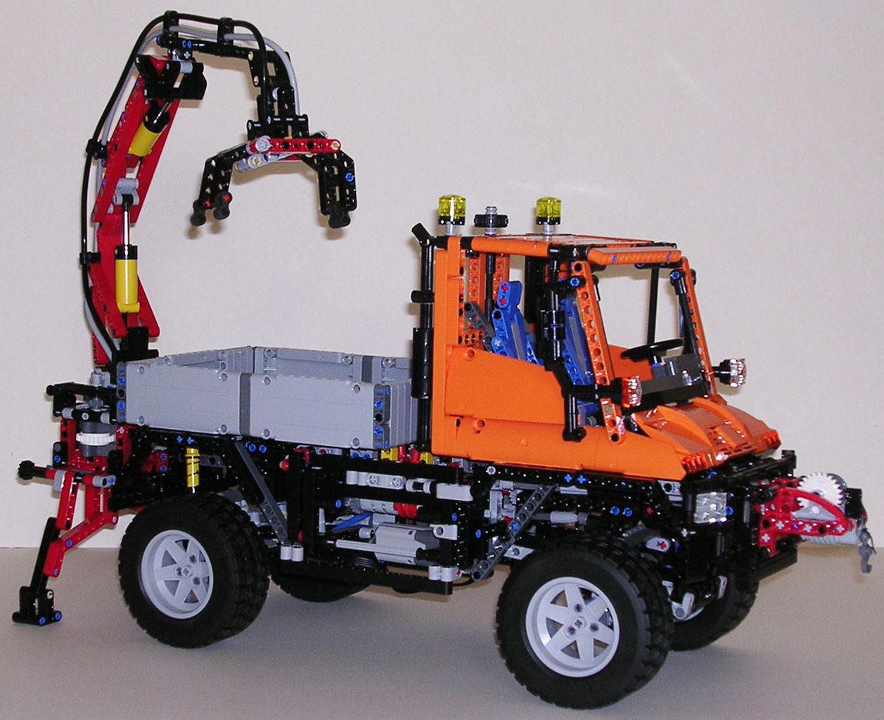 8110-02.jpg
