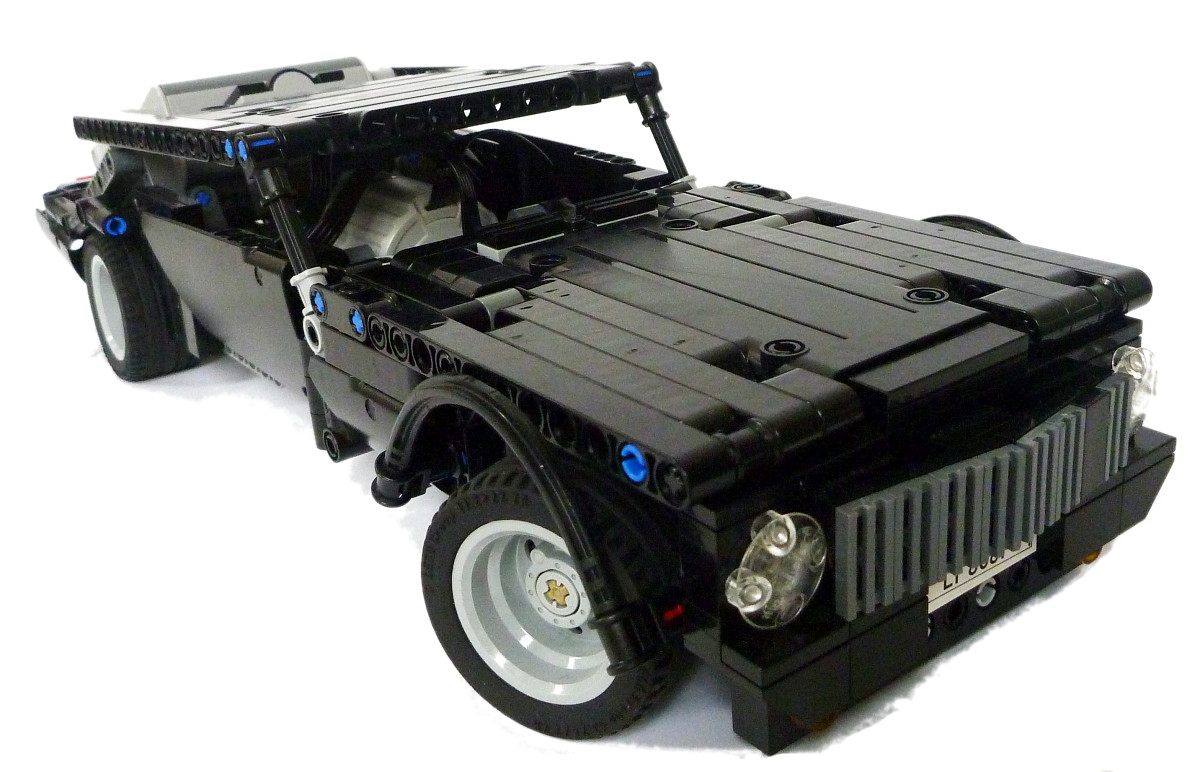 mustang2.jpg