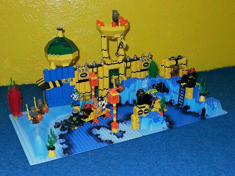 1592_underwater_00.jpg