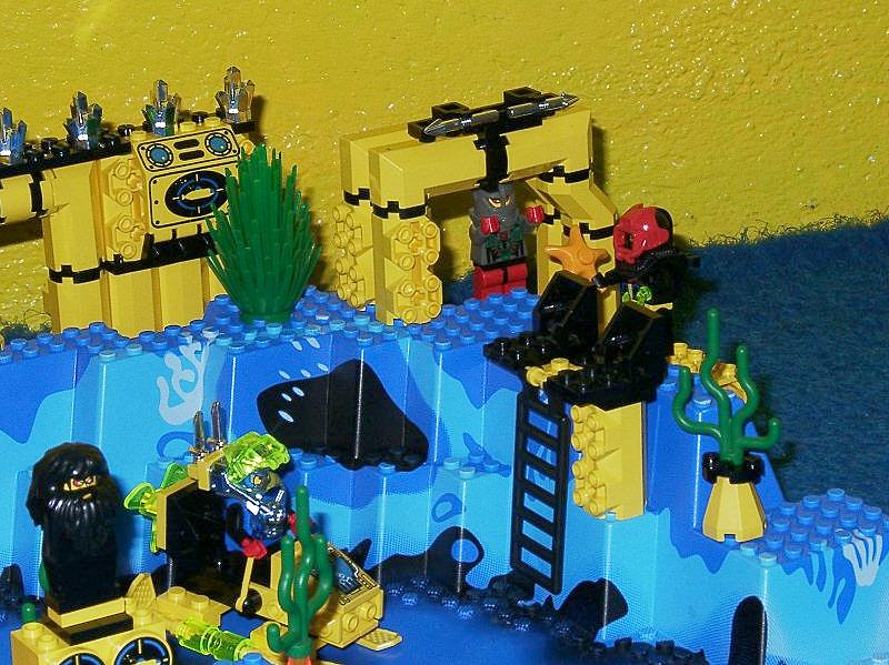 1592_underwater_04.jpg