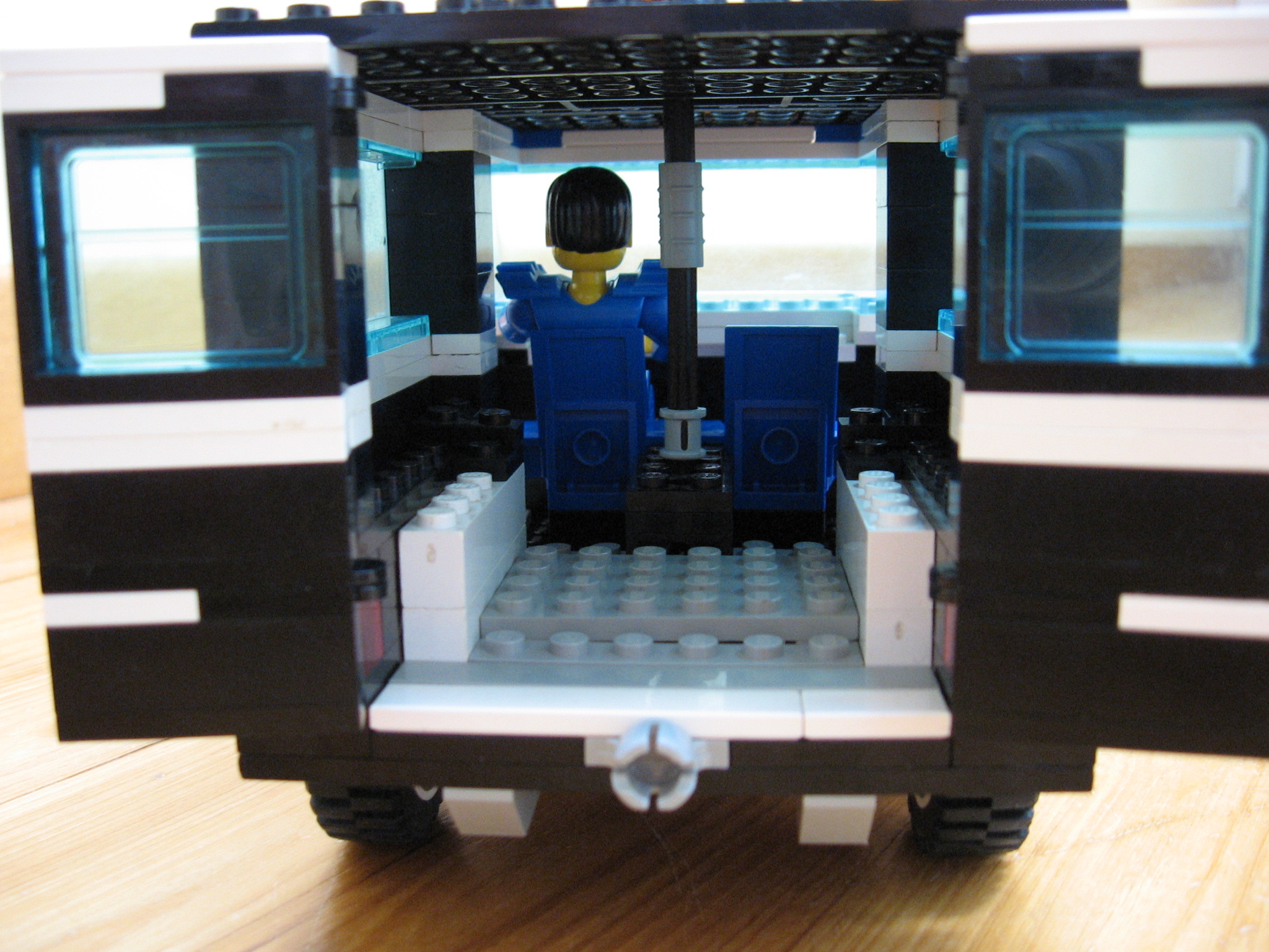 bj4042_007.jpg