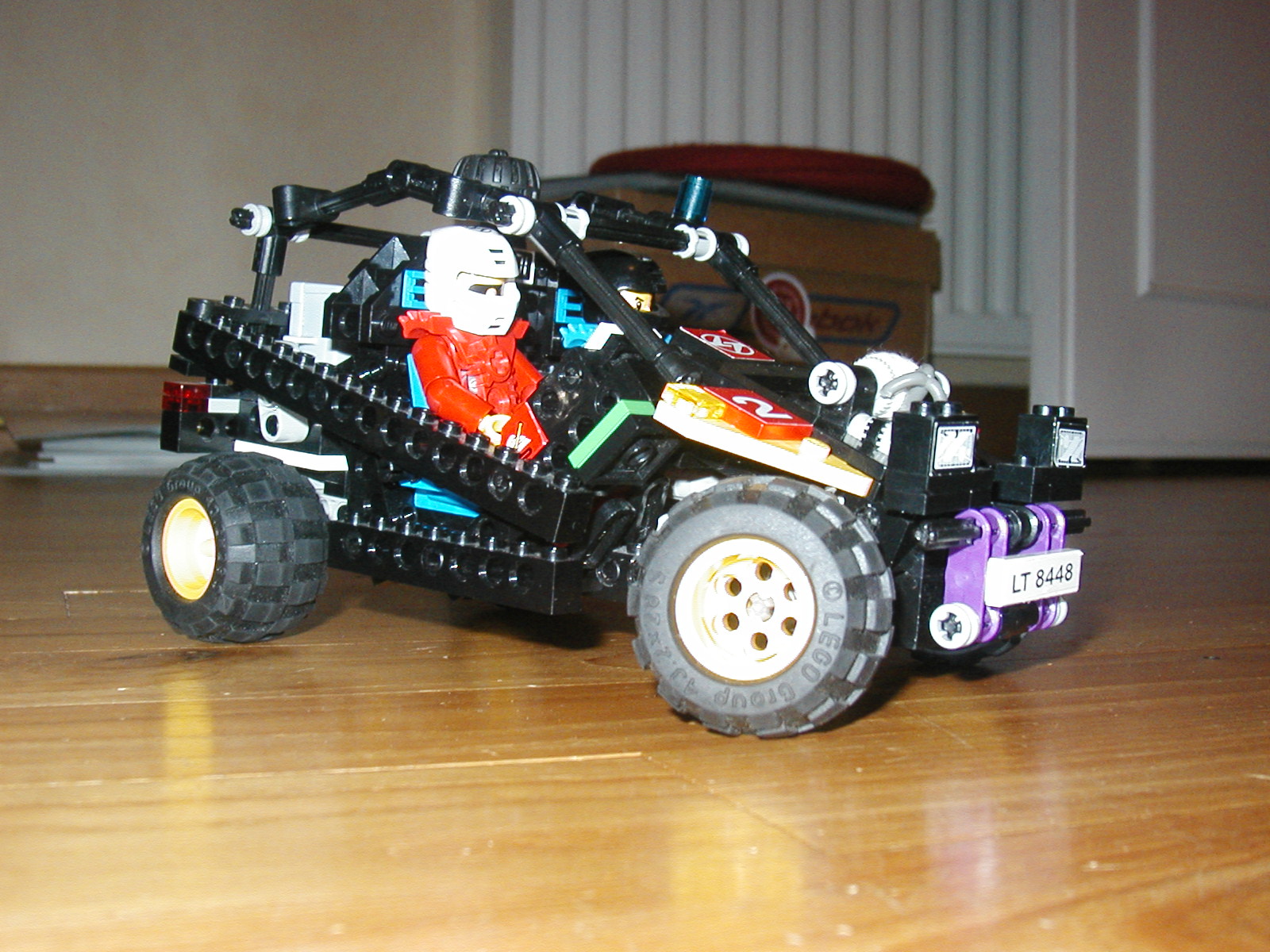 car1.jpg