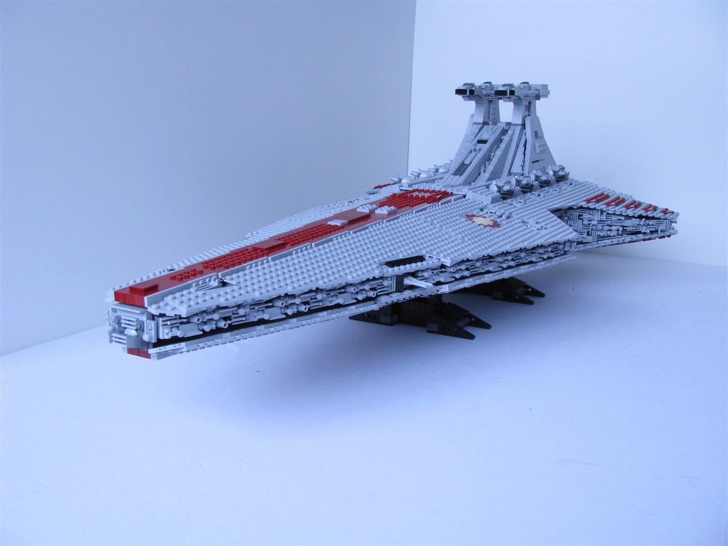 venator-01.jpg