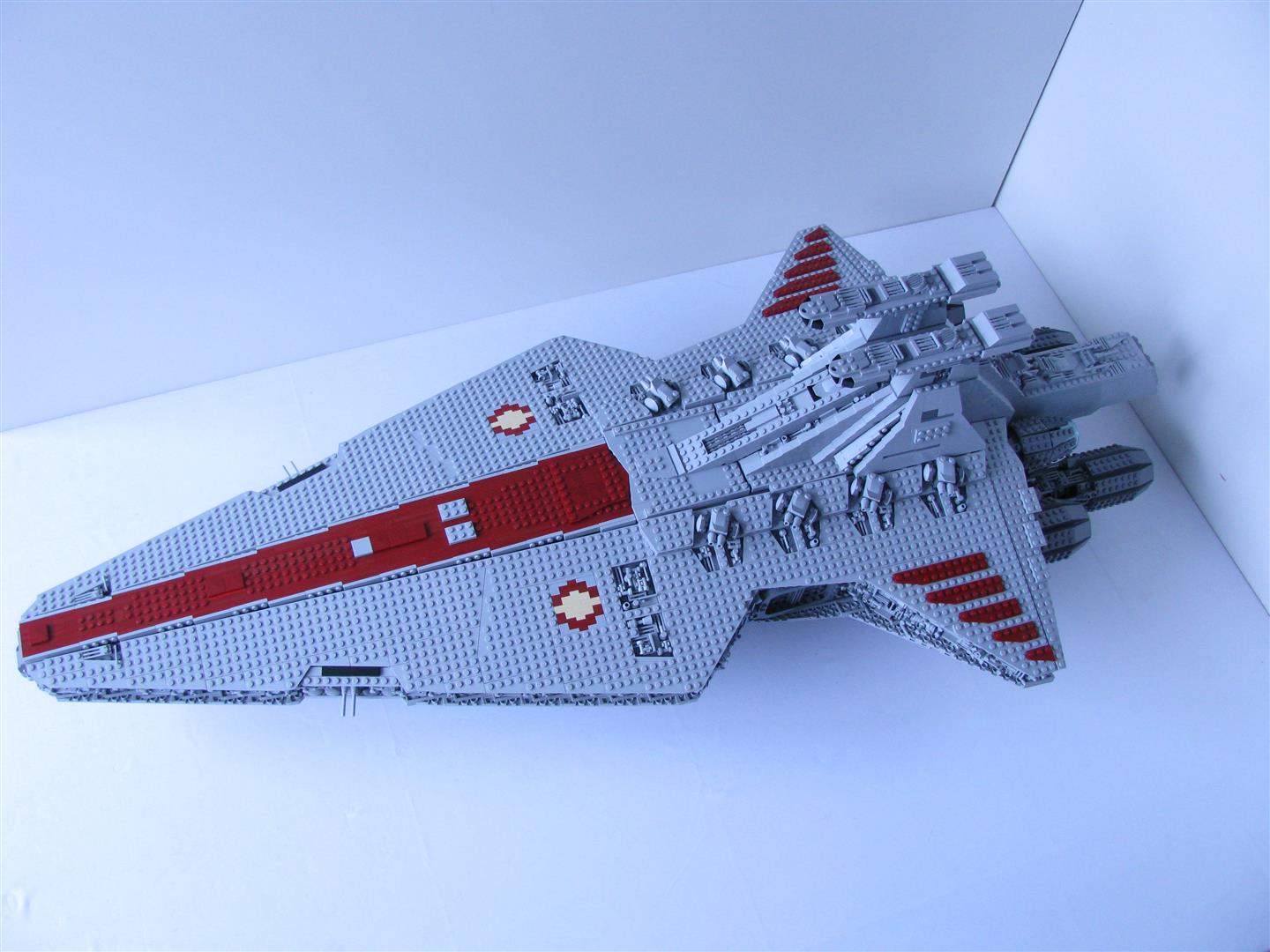 venator-07.jpg