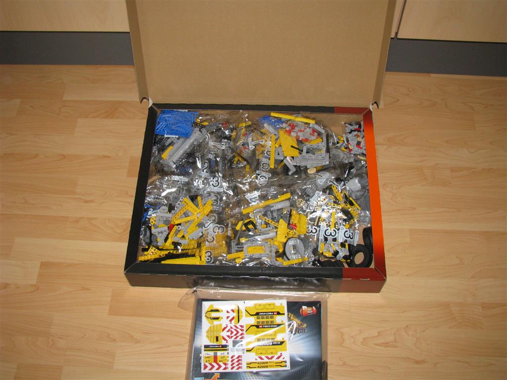 42009_parts.jpg