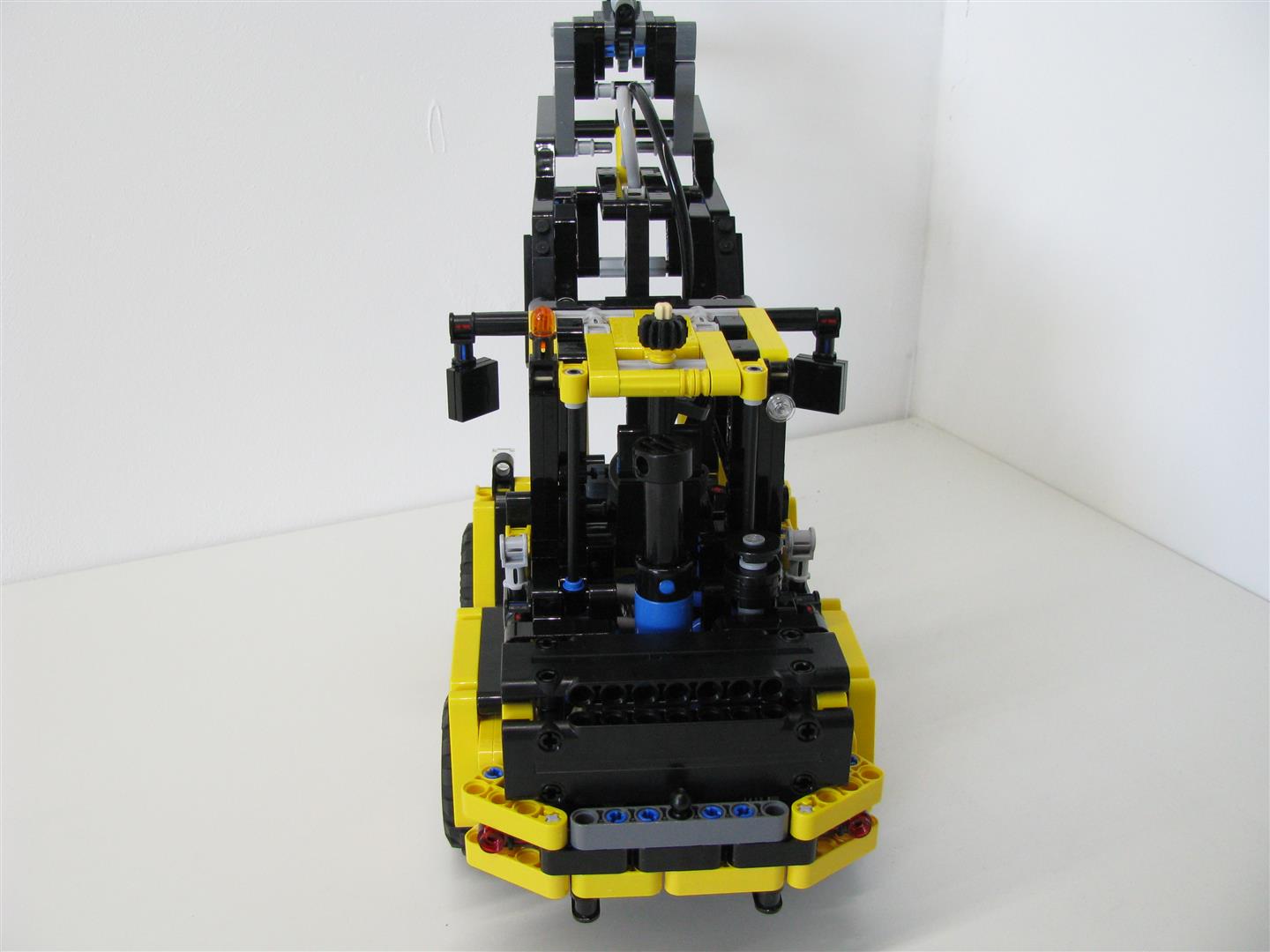 42053-208.jpg