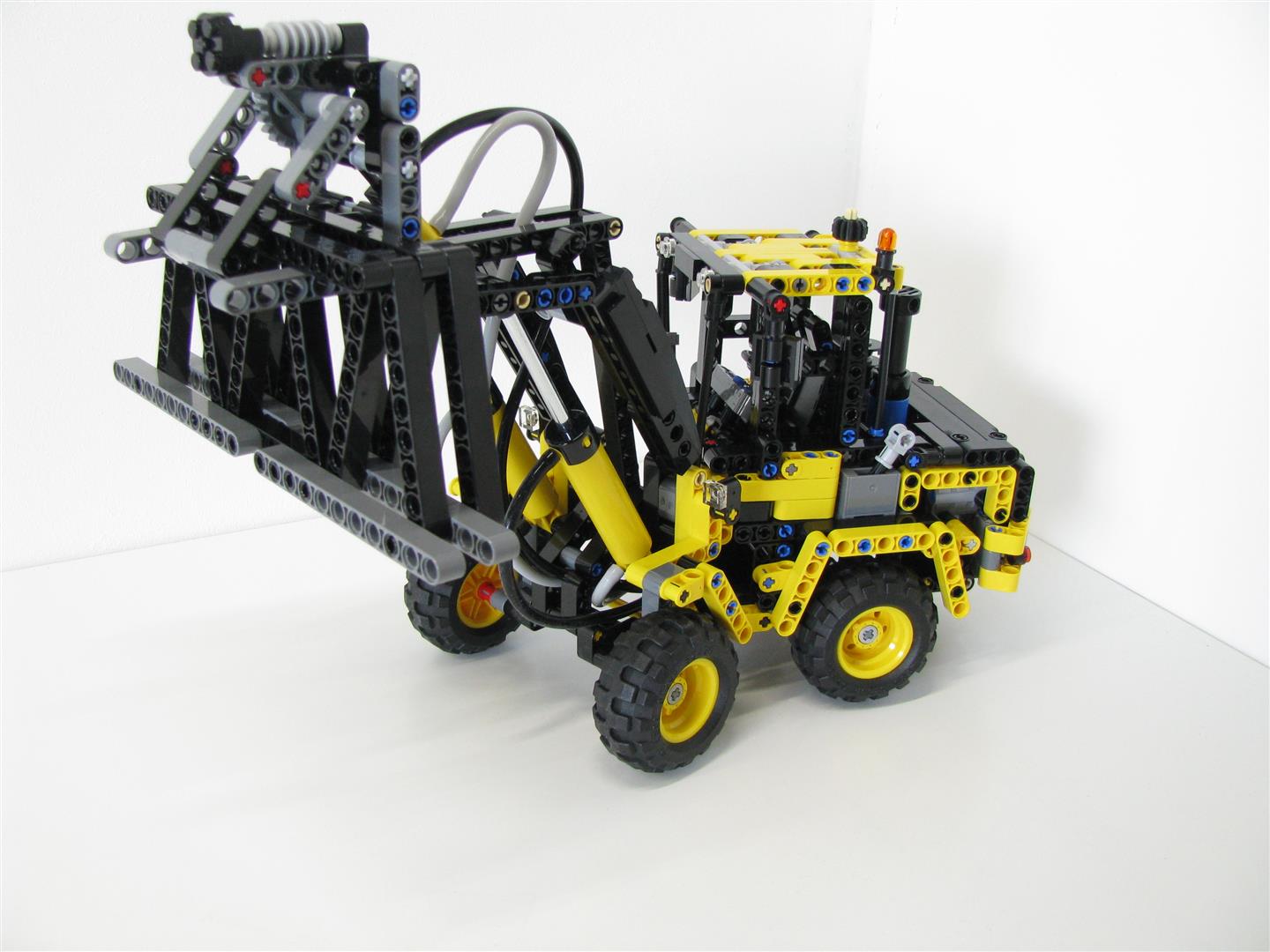 42053-215.jpg