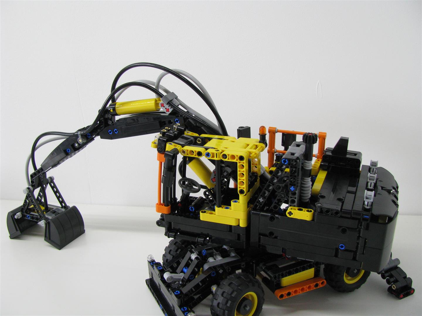 42053-23.jpg