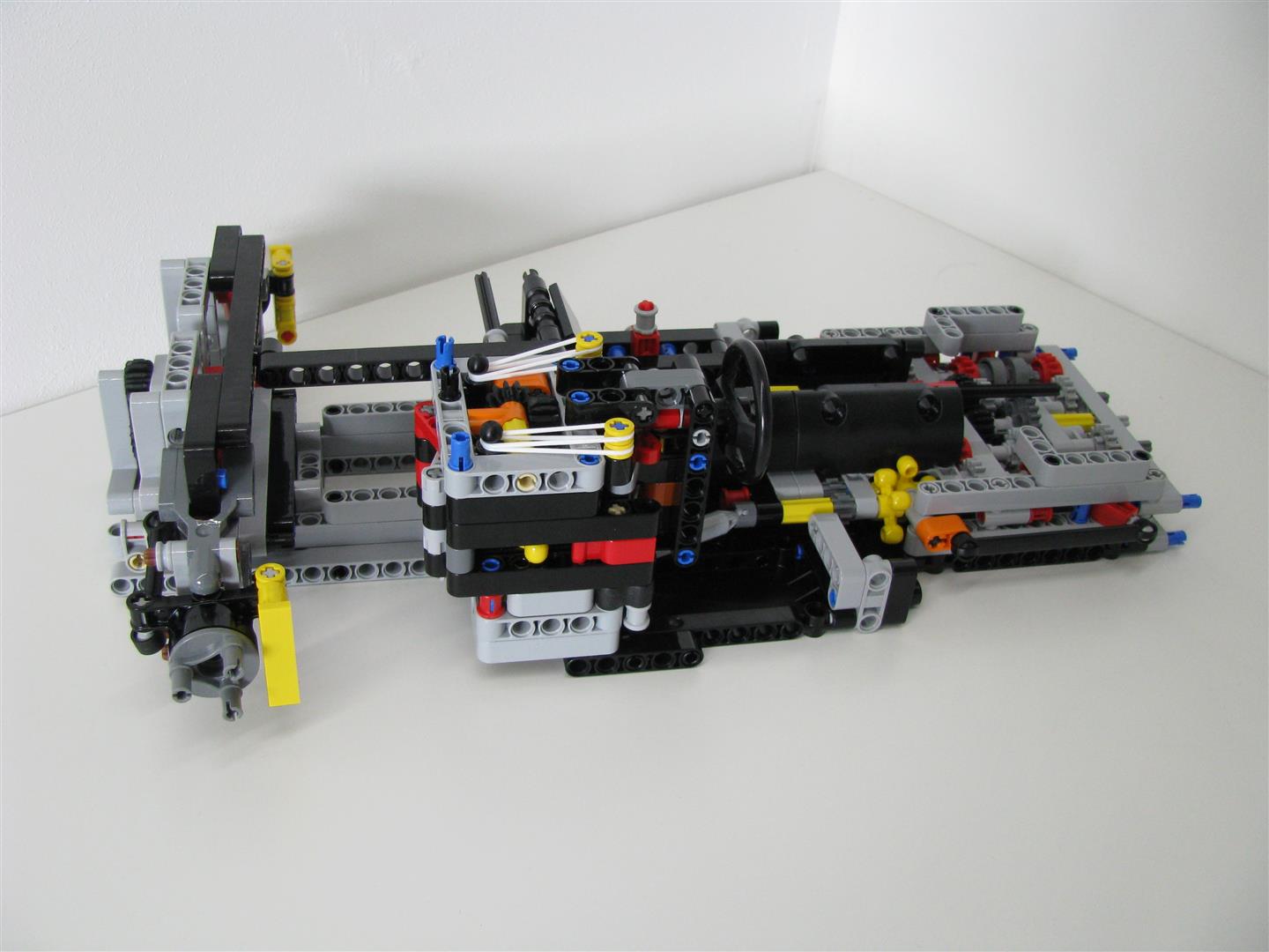 42056-build_06.jpg