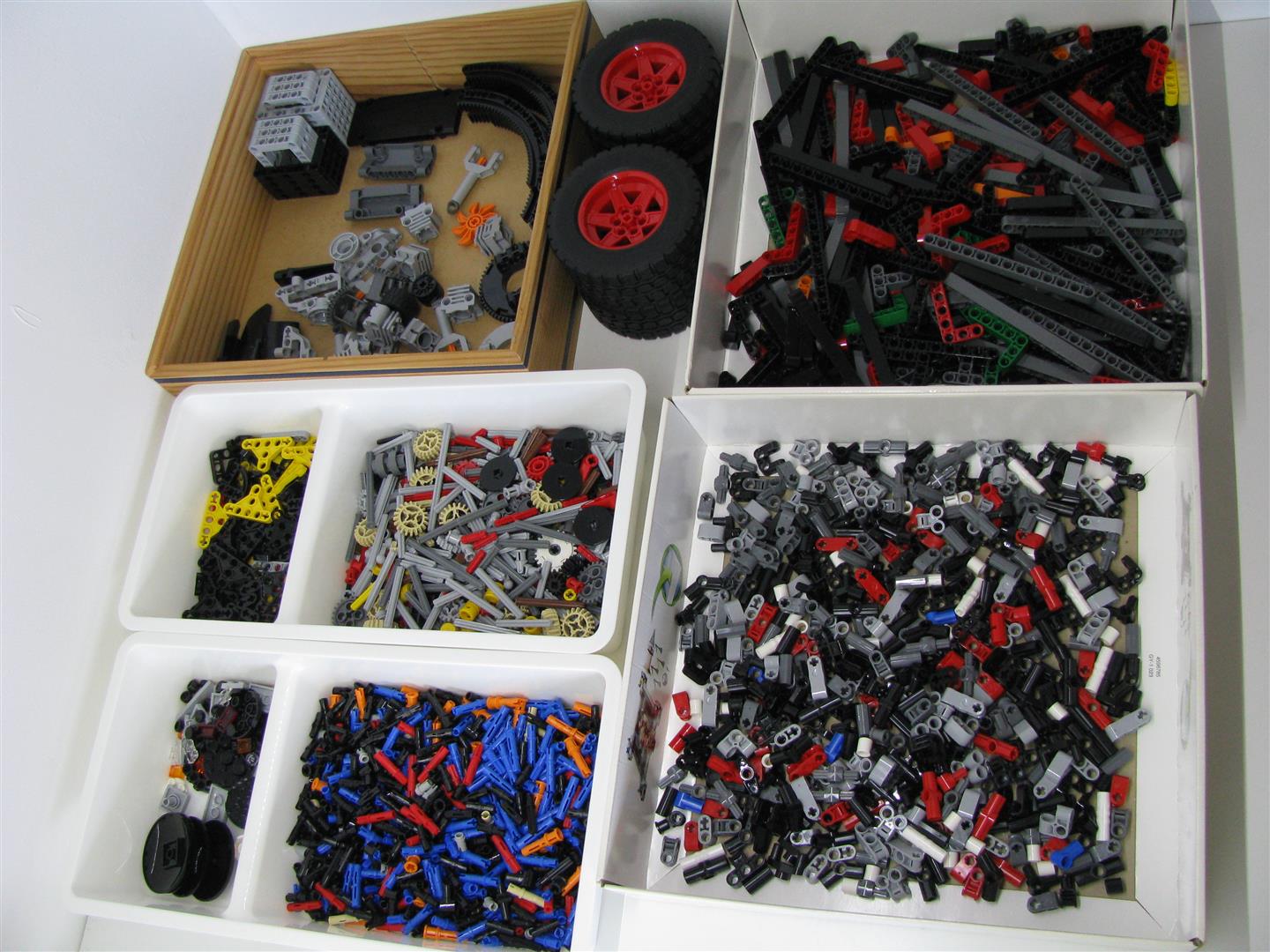 42082-parts1.jpg