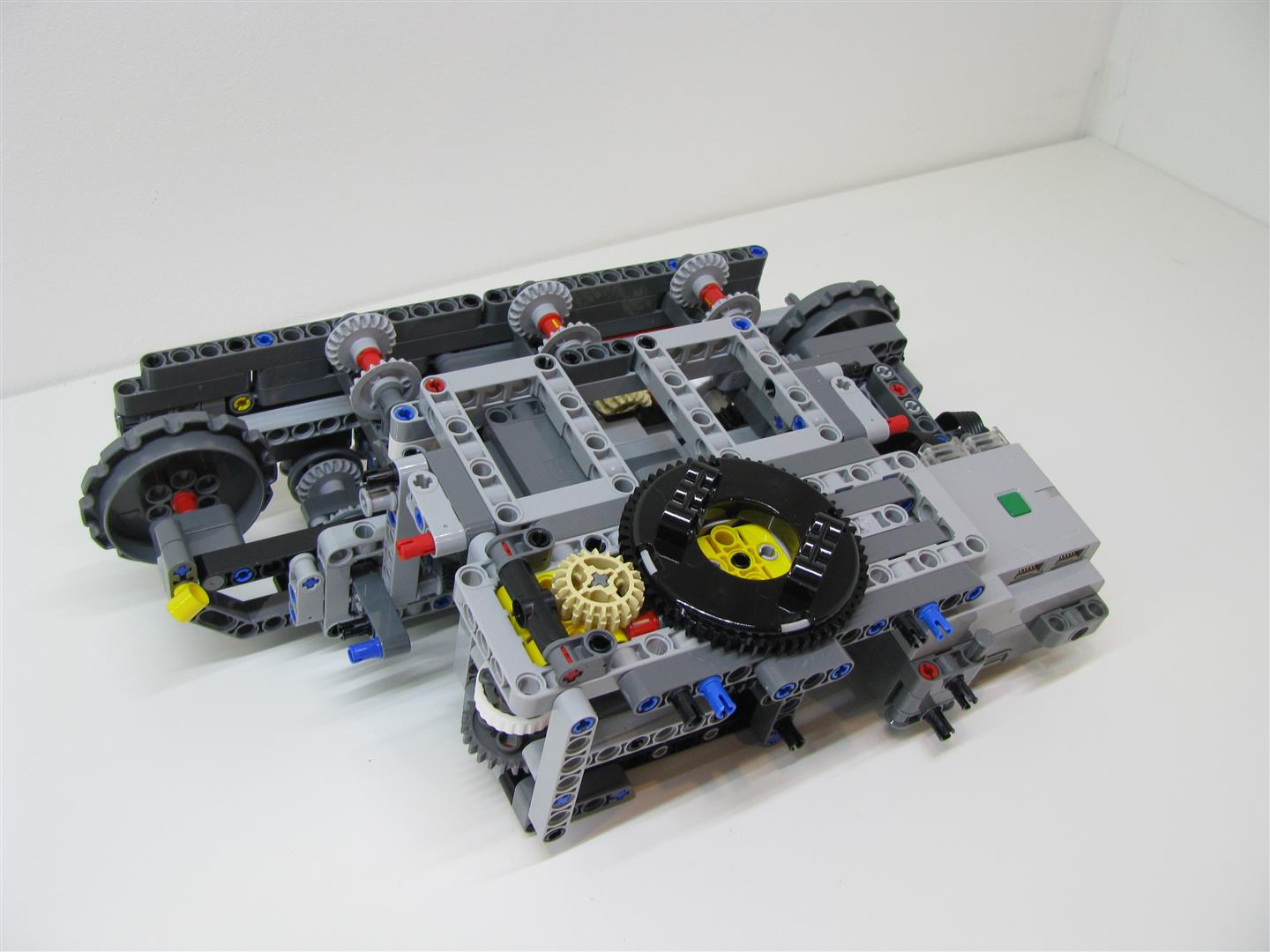 42100-03.jpg