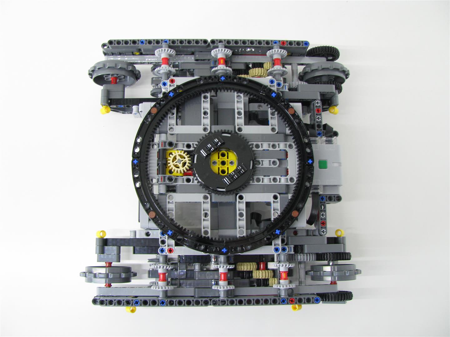 42100-04.jpg
