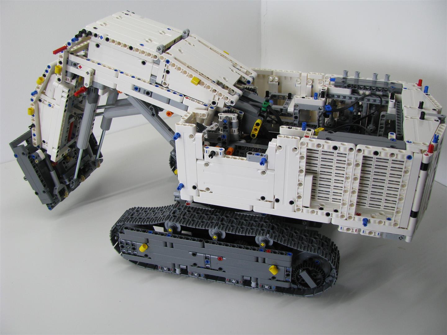 42100-16.jpg