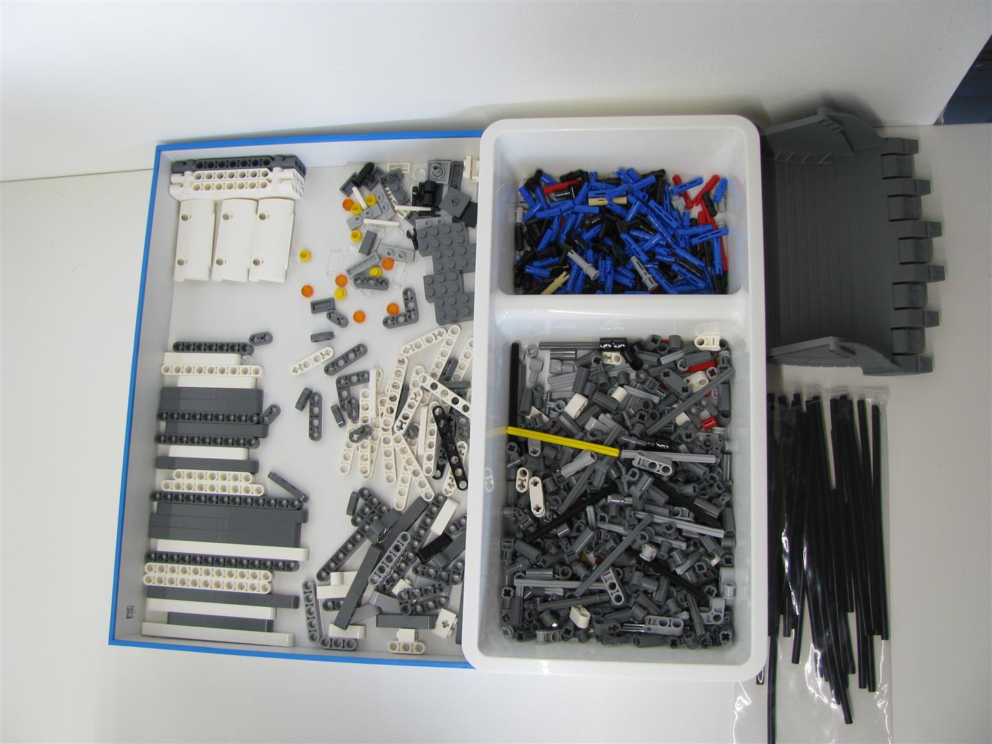 42100-18.jpg
