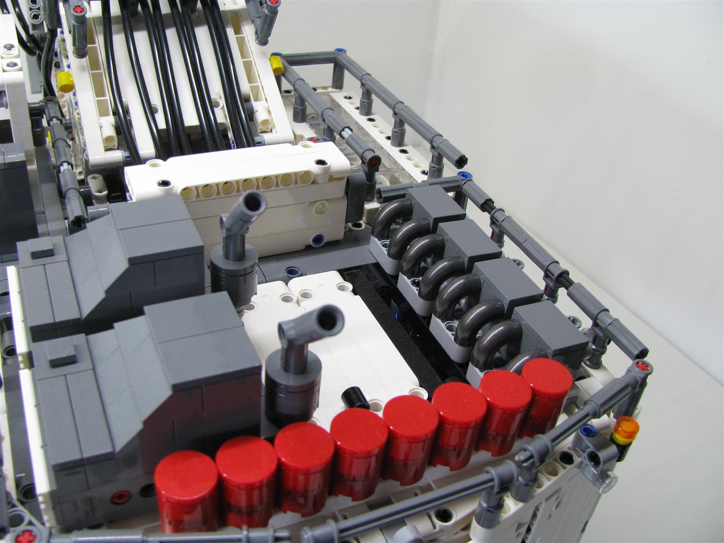 42100-27.jpg