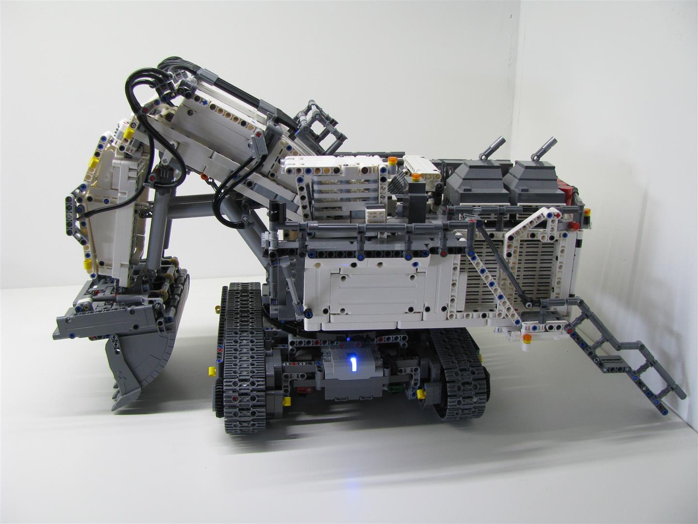 42100-32.jpg