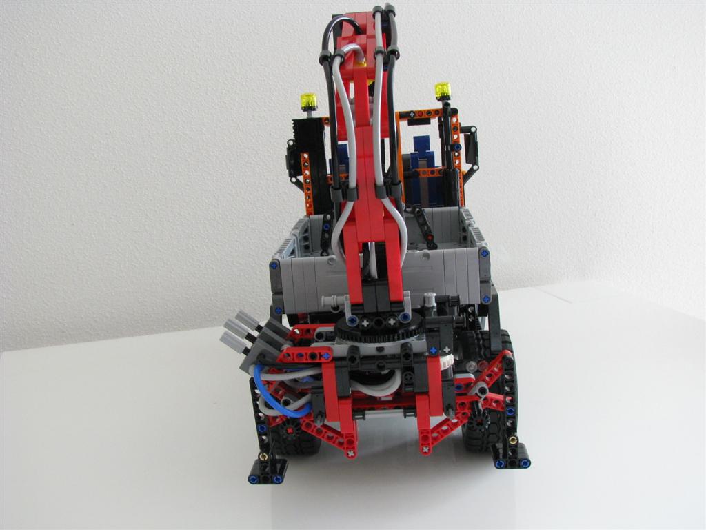 8110-153.jpg