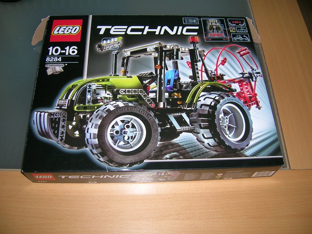 8284-box1.jpg