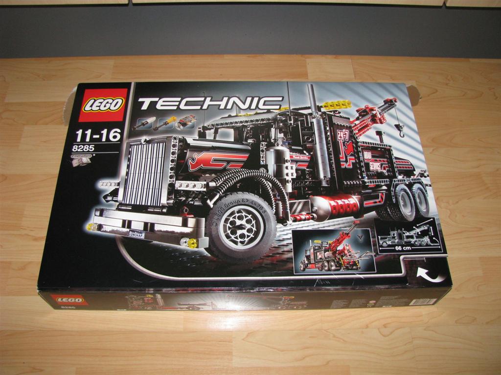 8285-box1.jpg