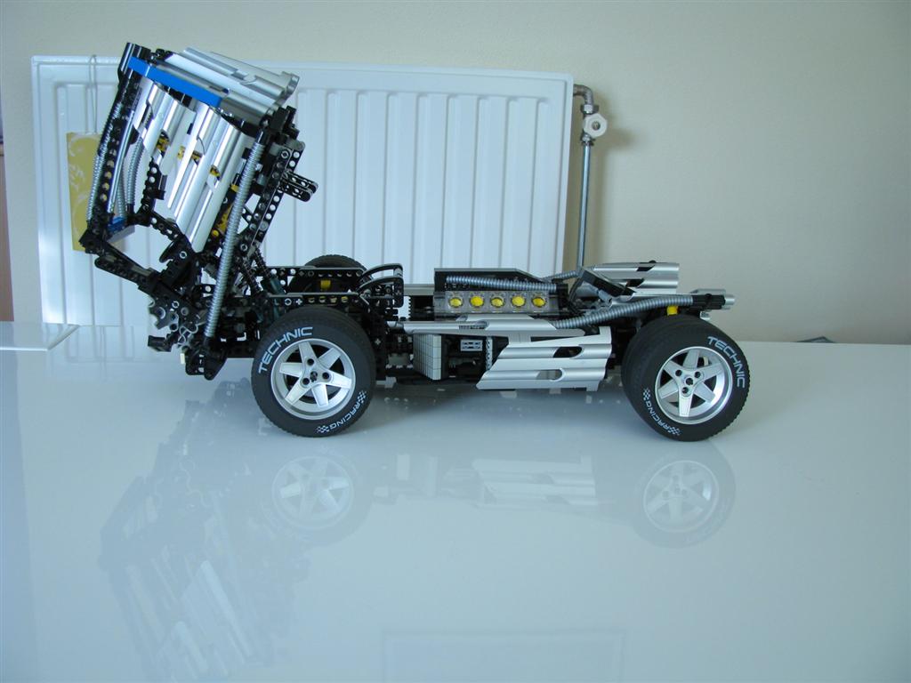 8458-220.jpg
