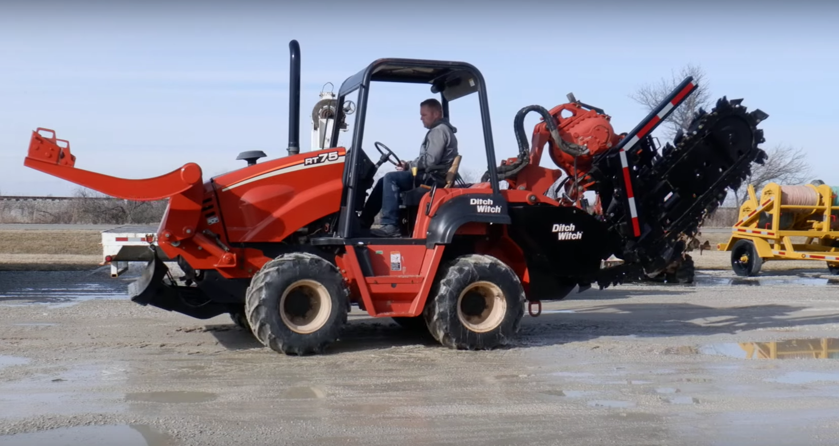 ditchwitchrt75rc.png