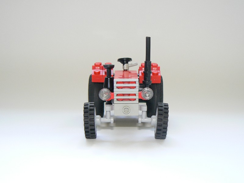 ursus-c330.006.jpg
