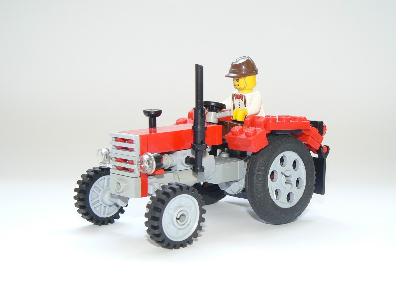 ursus-c330.007.jpg
