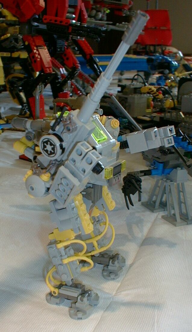 mecha_table25.jpg