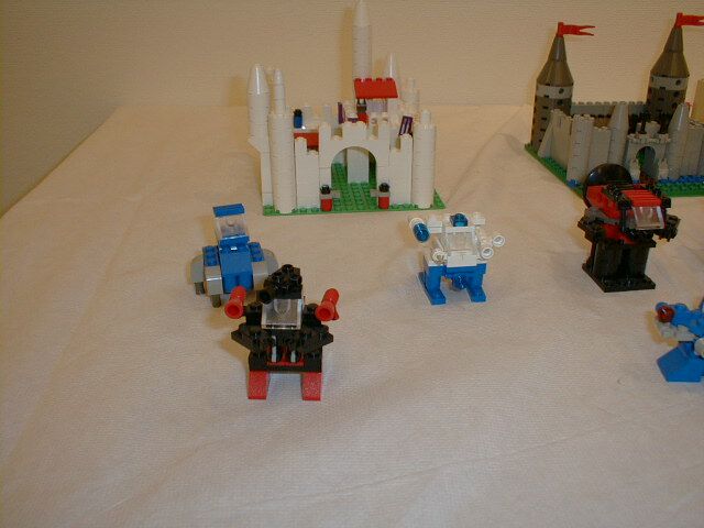 microfig01.jpg