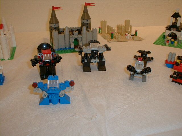 microfig02.jpg