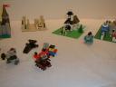 microfig03.jpg