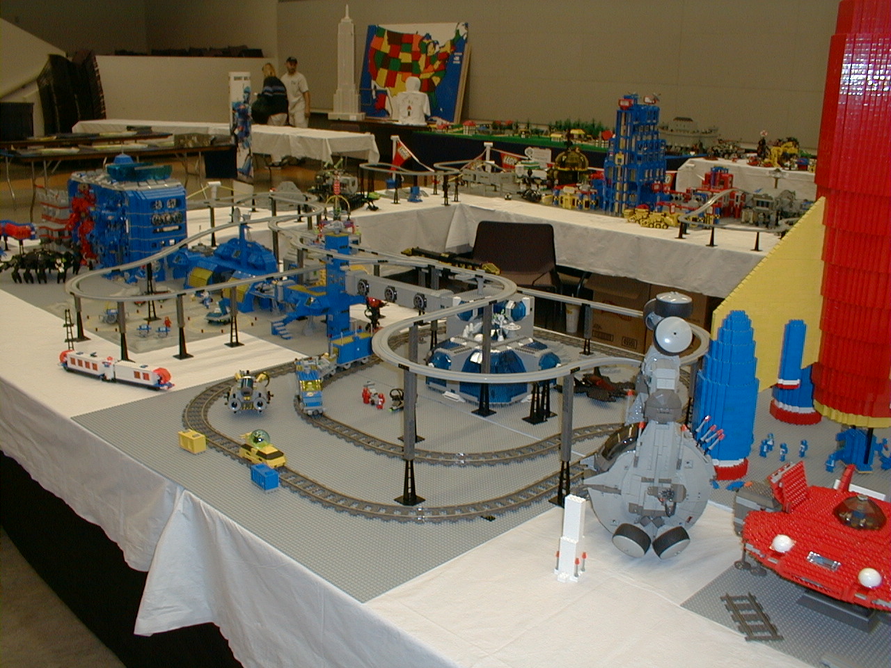 fridaynightsetup007.jpg