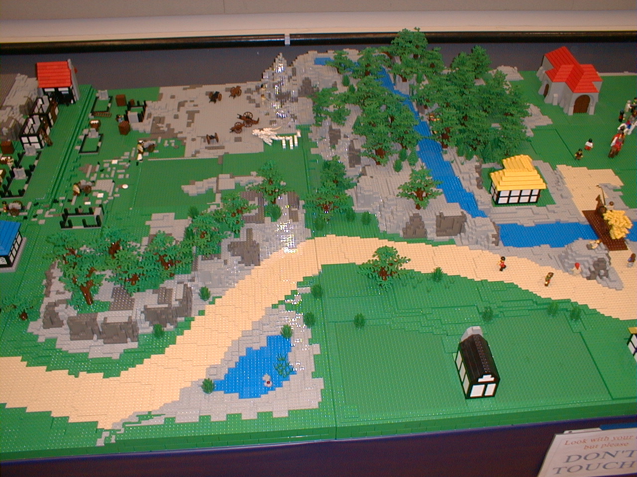06_castle_layout.jpg