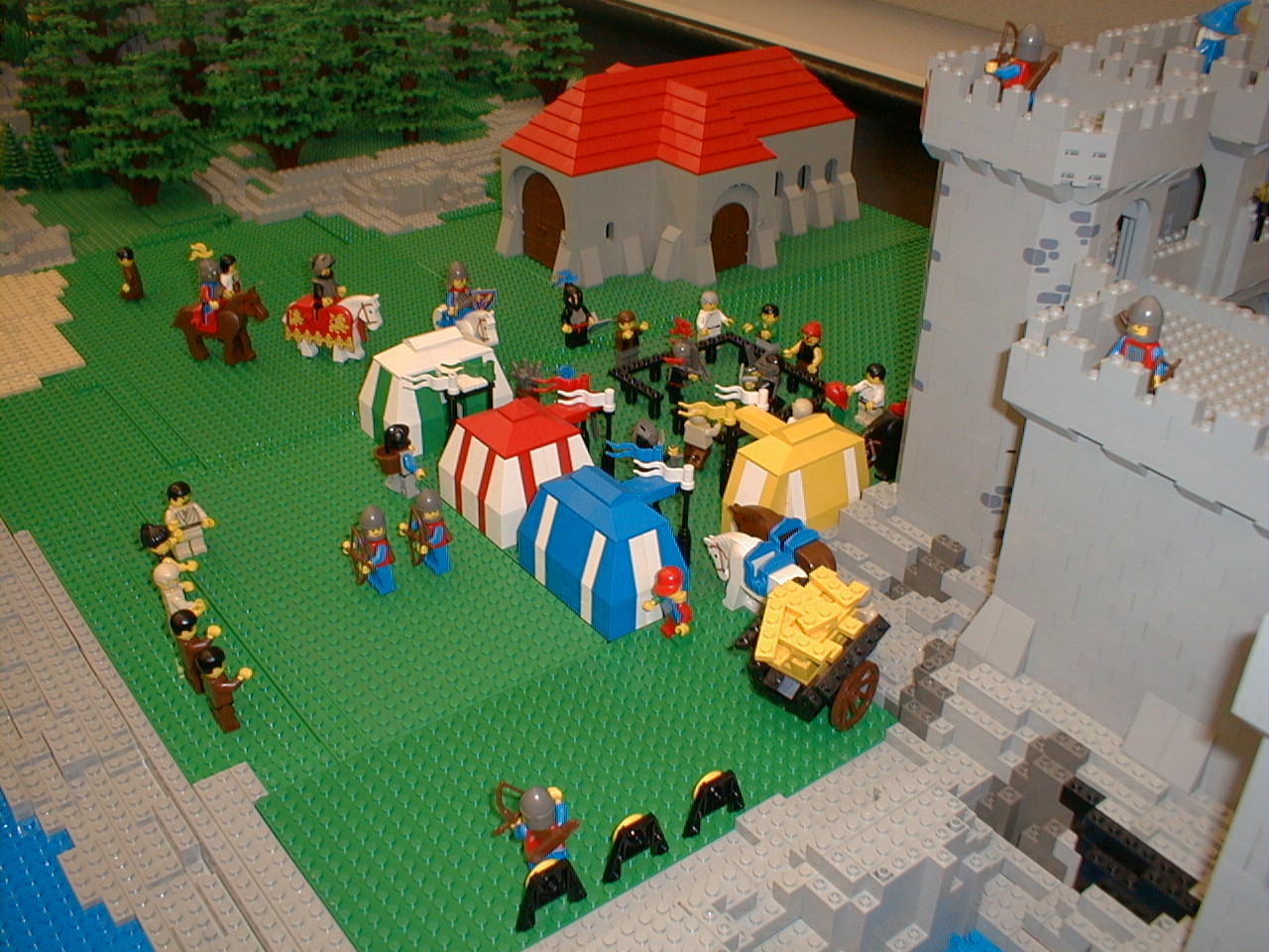 18_castle_layout.jpg