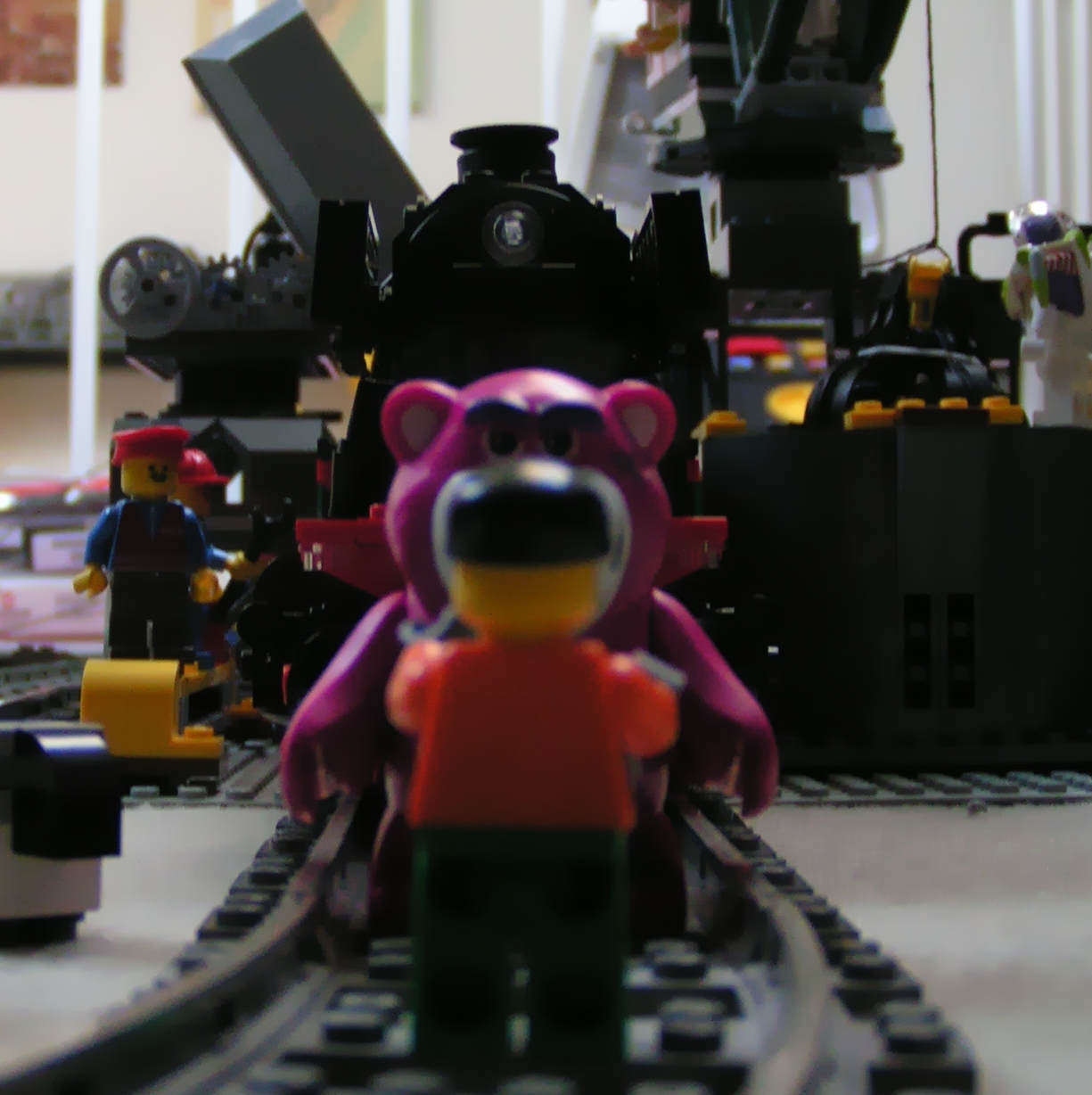 loco_and_bear_2.jpg