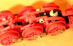 running_gear_driving_wheels_2.jpg