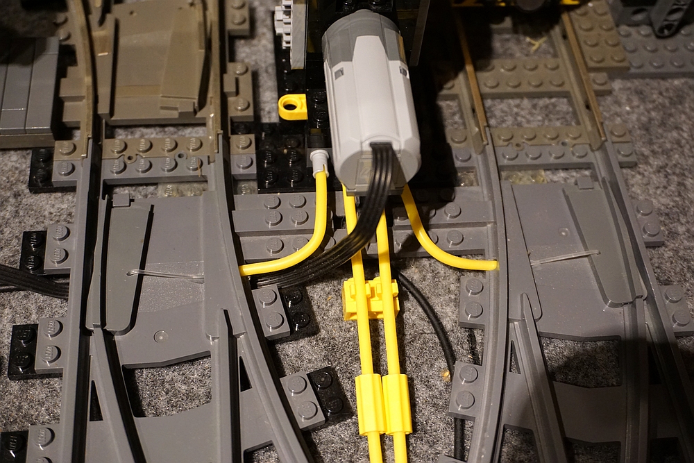 7996_with_pf_motor_control_detail.jpg
