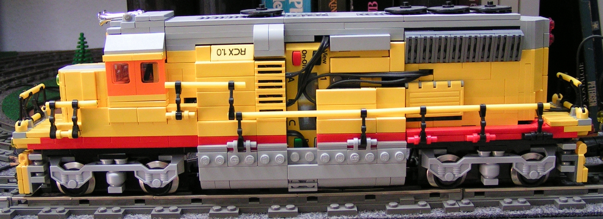 gp40_side_view.jpg
