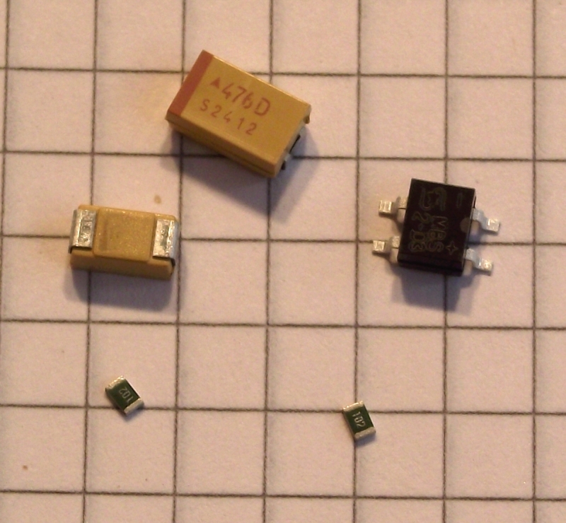 tiny_smd_parts.jpg
