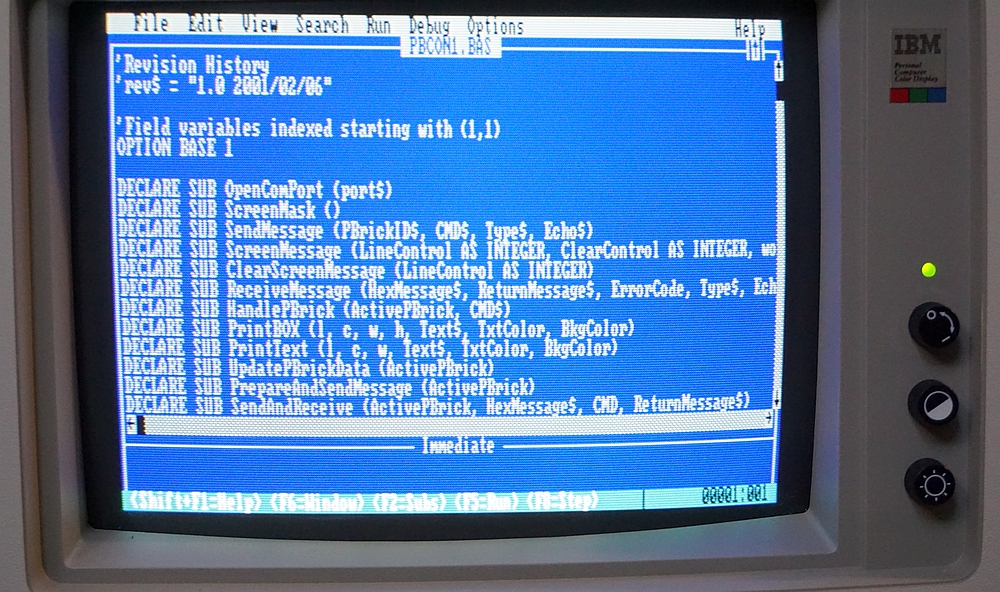 ibm_xt_qbasic_running_2.jpg
