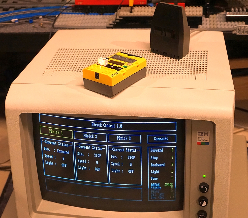 xt_commanding_an_rcx.jpg