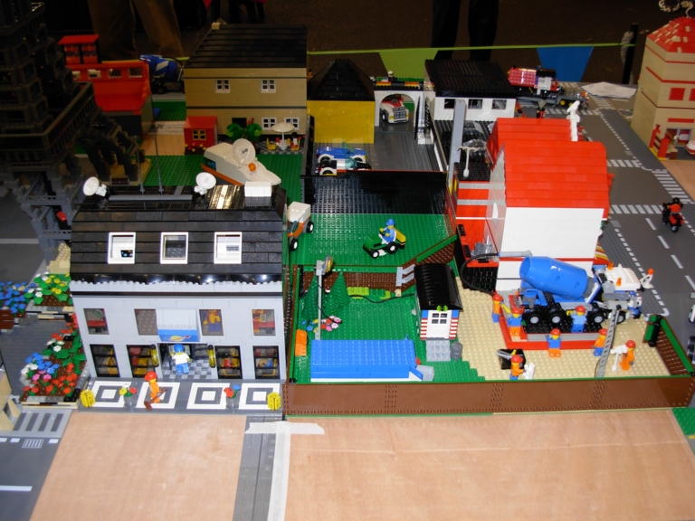 lego_clubmeeting_2008_zundert_layouthouses04.jpg