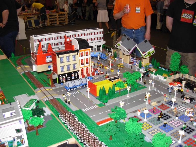 lego_clubmeeting_2008_zundert_layouthouses08.jpg