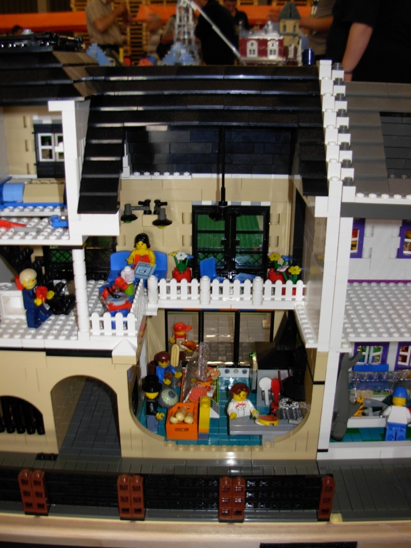 lego_clubmeeting_2008_zundert_layouthouses10.jpg
