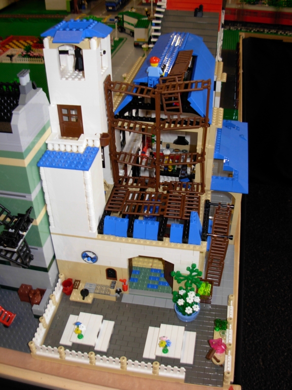 lego_clubmeeting_2008_zundert_layouthouses13.jpg